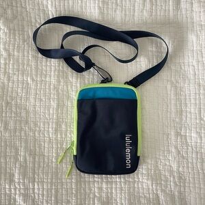 Lululemon Athletica Crossbody / Belt Bag with Adjustable Strap